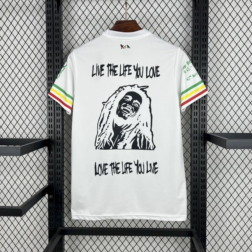 Ajax Edición Bob Marley