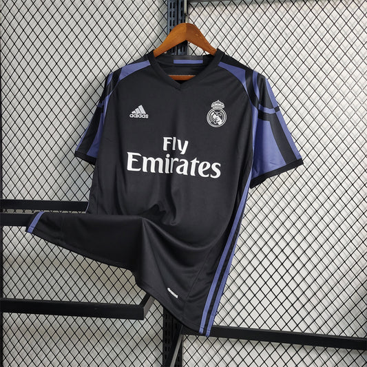 Real Madrid 16/17 Tercera Equipación