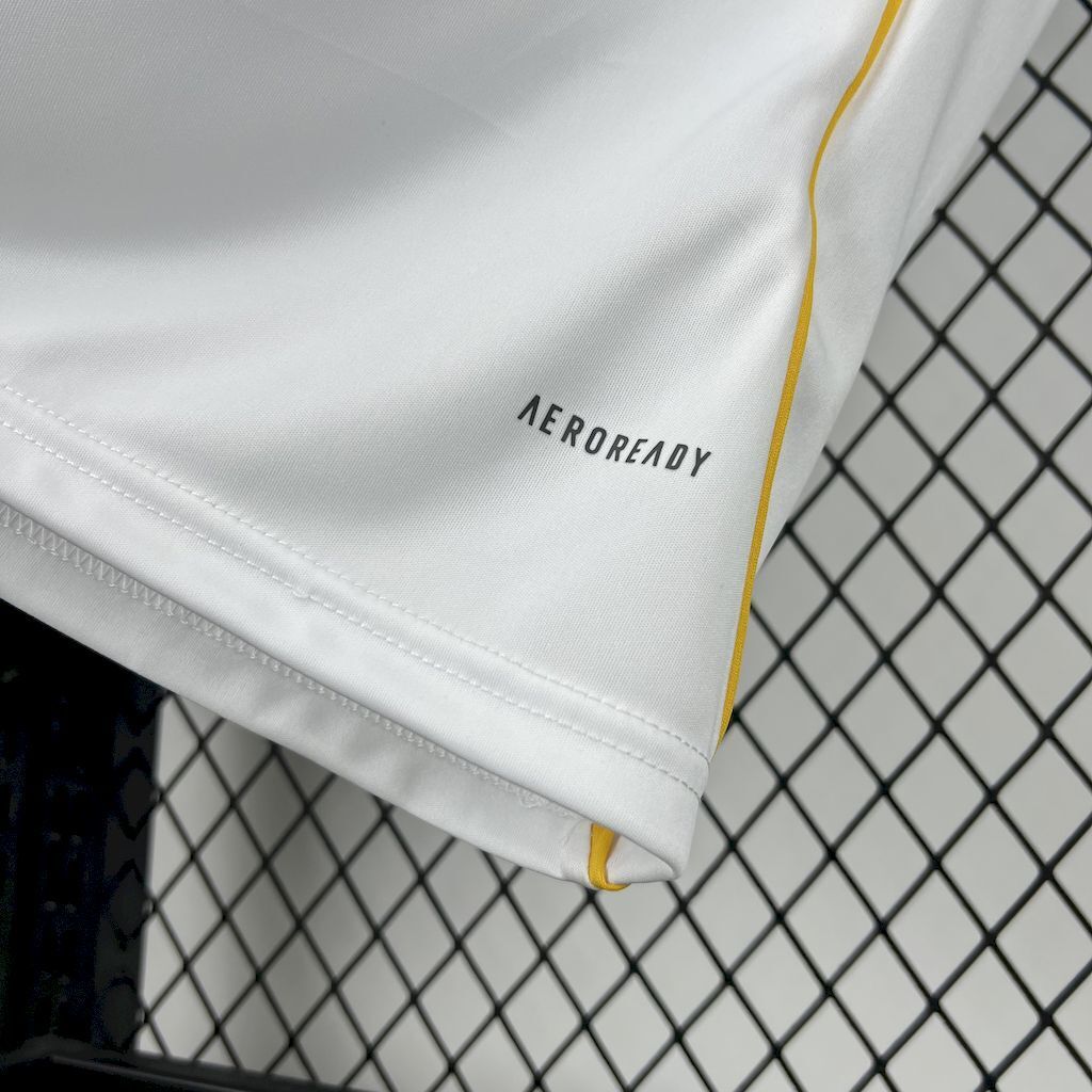 Real Madrid 25/26 Primera Equipación