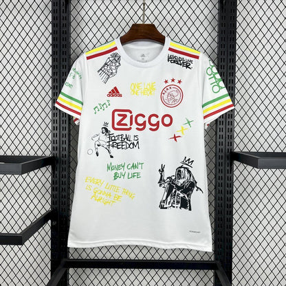 Ajax Edición Bob Marley