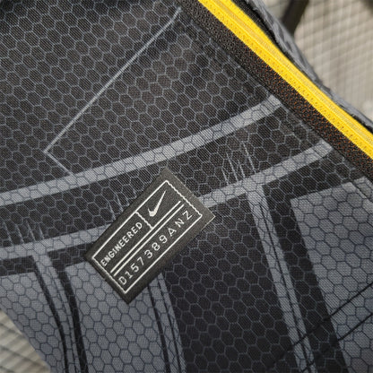 Barcelona Edición Black & Gold